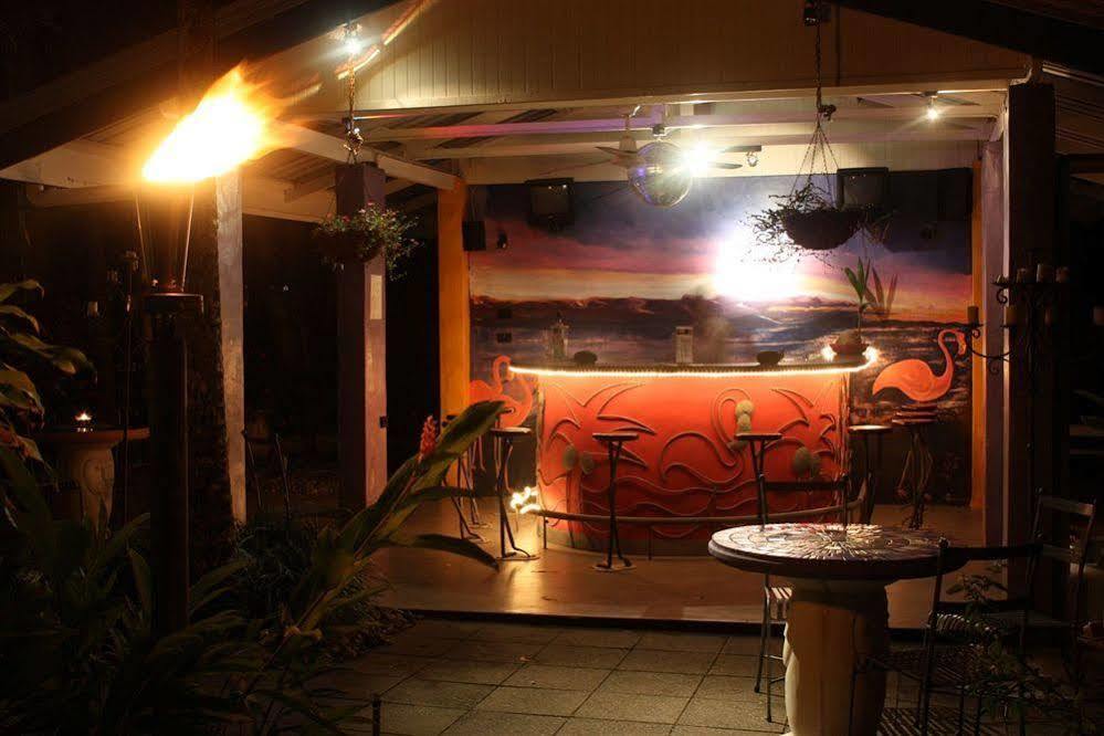 Pink Flamingo Resort Port Douglas Kültér fotó